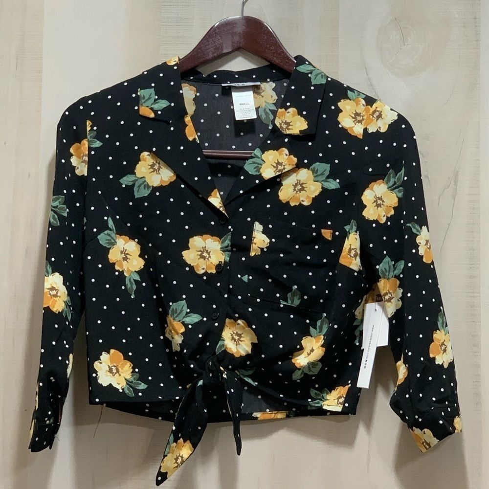 Joe B Button Front 3/4 Sleeve Tie Waist Top Size S